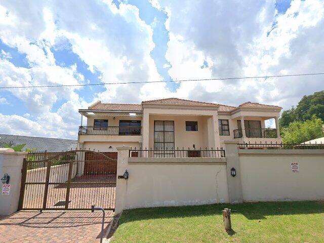 Erf 558 Greenhills Township, 8 Cedar Crescent, Greenhills, Randfontein