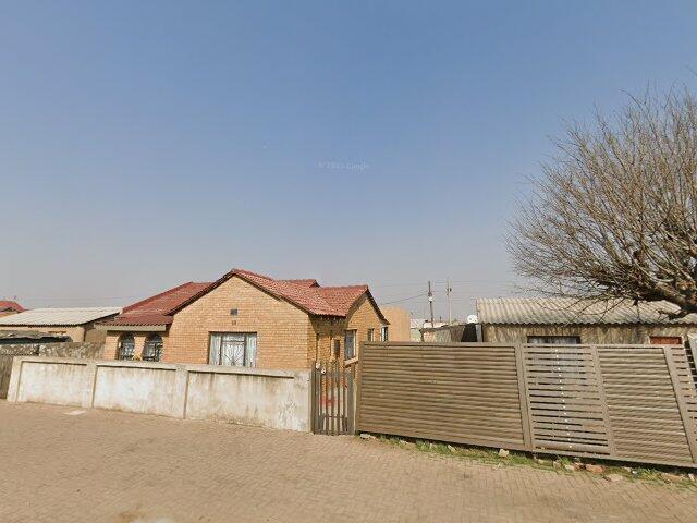 Erf 2038, 2038 Ngungunyane Street, Daveyton, Benoni