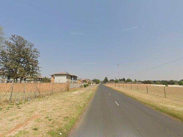 Unit 34 (Door 34) Simonsvlei, 3452 Uys Road, Rynfield Extension 66, Benoni, Gauteng