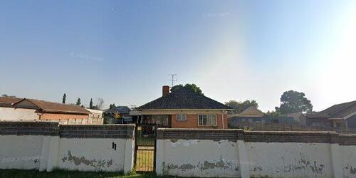 4 Bedroom Property