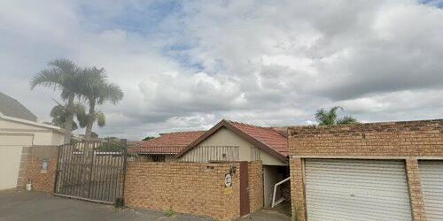 6 Bedroom Property