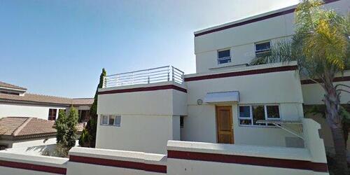 5 Bedroom Property