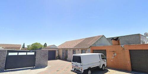 Erf 34 Weltevreden Valley In The City Of Cape Town, Western Cape; Also Known As 14 Tottenham Close, Weltevreden Valley London Village Domicilium Address: 10 Vendicari Street, Somerset West