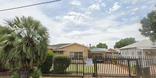 5 Bedroom Property