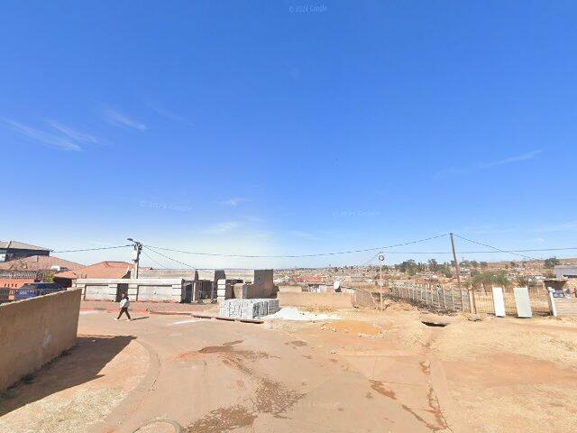 Erf 2775, 2433 Leswedi Street, Gem Valley Extension 1 Township, Gauteng