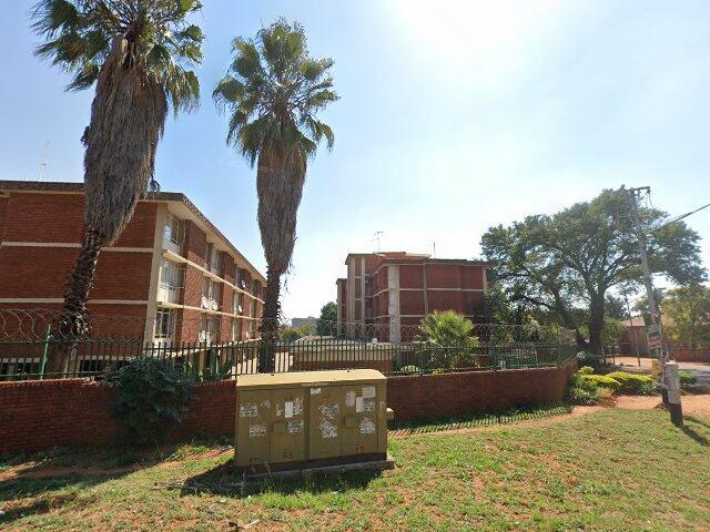 Erf 139 Meyerspark Township, Unit 30 Ss Amstel, 184 Watermeyer Street, Meyerspark, Pretoria, Gauteng Province