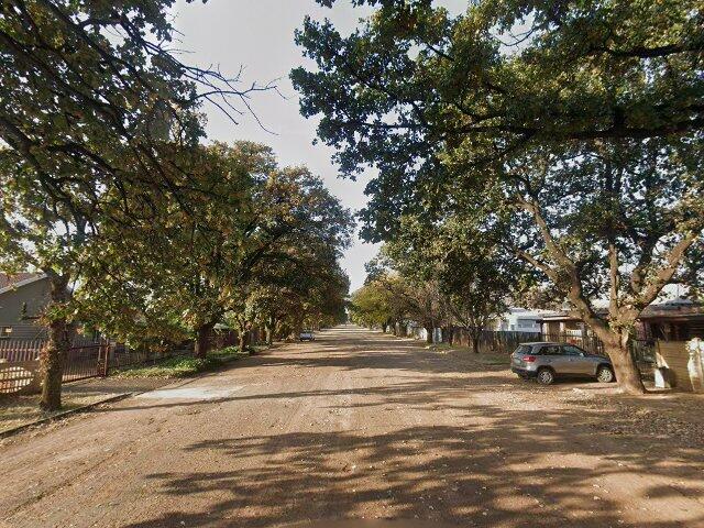 Erf 400 Viljoenskroon, (Extension 5), District Viljoenskroon, Free State Province; Situated At 55 Steyn Street, Viljoenskroon, Free State Province