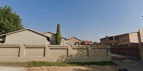 6 Bedroom Property