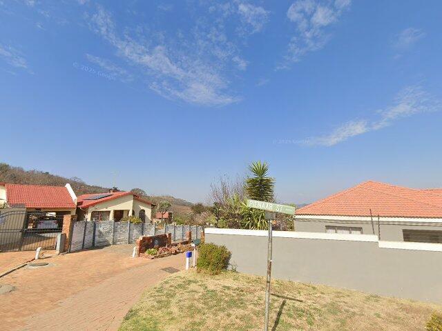 Erf 426 Naturena Township, 98 Pienaar Street, Naturena