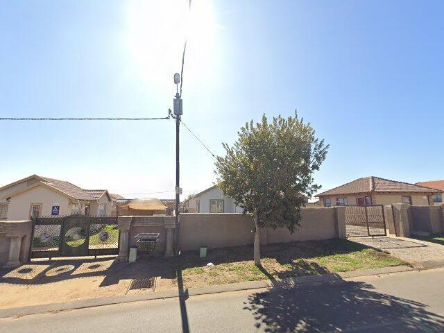 Erf 5677, 5677 Albatros Street, Klarinet Extension 8, Emalahleni, 1039