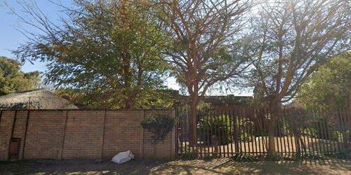 6 Bedroom Property