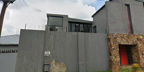 4 Bedroom Property