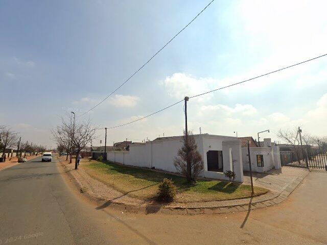 Erf 23094 Protea Glen Ext 26, 15 Squash Street, Protea Glen Ext 26