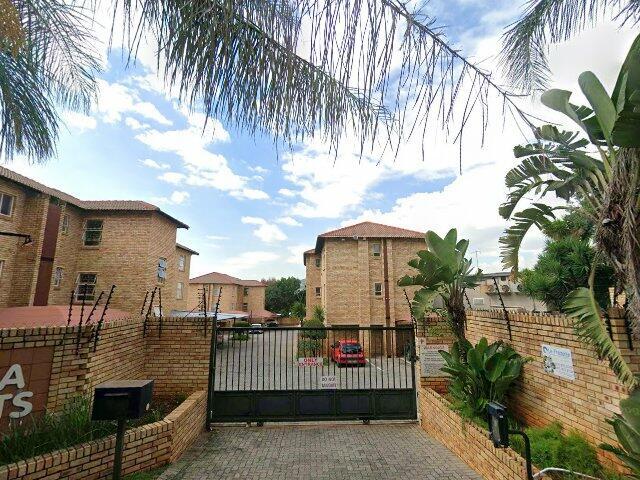 Unit 2, Alicha Heights Body Corporate, 184 Smit Street, Fairland, City Of Johannesburg Metropolitan Municipality