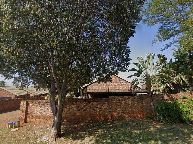 Unit 2 More 2369, 900 A Buffa Street, Moreletapark Extension 24, Pretoria, Gauteng