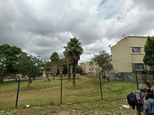 Unit 7, Malija Court, 81 St. George Road, Belle Vue, Johannesburg