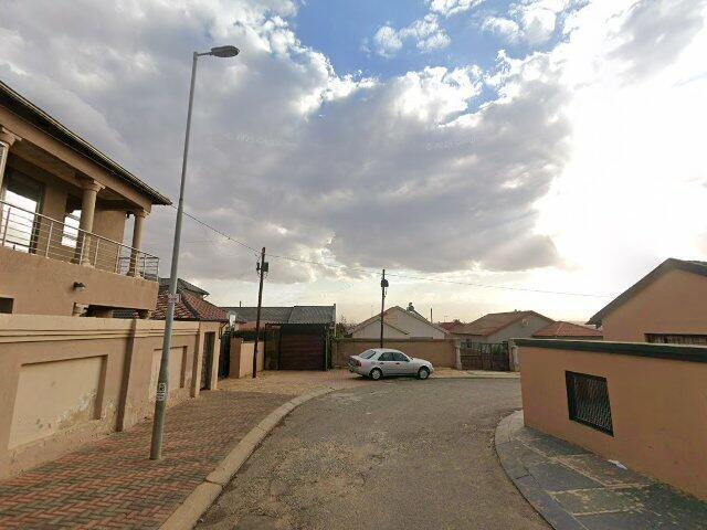Erf 9271 Dobsonville Extension 3 Township, 20 Lethoko Street, Dobsonville, Soweto