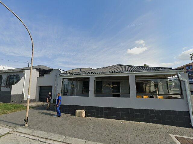Erf 47047 (A Portion Of Erf 5291) East London, Buffalo City Metropolitan Municipality, Division Of East London, Province Of The Eastern Cape; Also Known As 2 Abbotsmews, M AI N Road, Abbortsford
