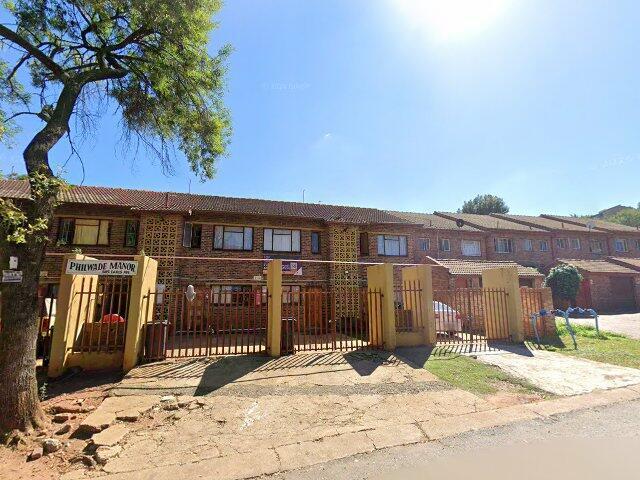 7 Summerwood, 5 Earls Avenue, Windsor West, Randburg