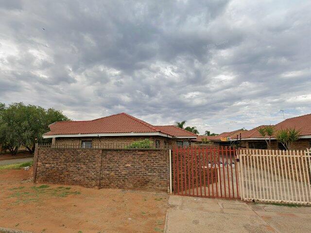 Erf 36414 Kimberley, Unit 1, 2 Birbeck Street, New Park, Kimberley, Northern Cape