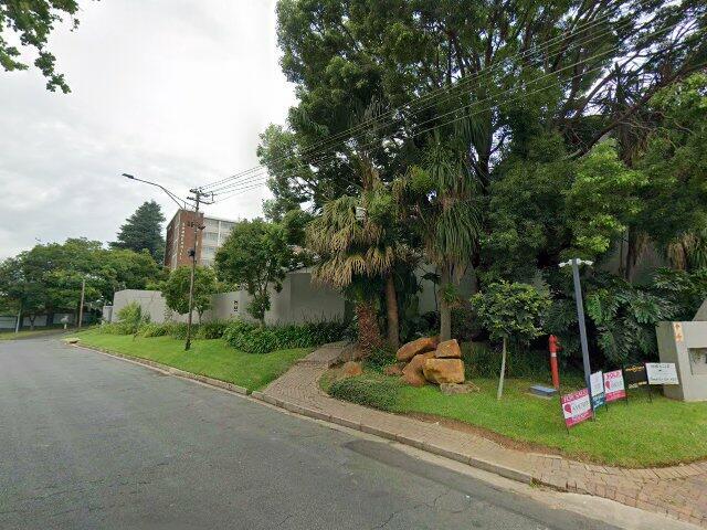Door 7, Elton Oaks, 17 Sally's Alley Street, Elton Hill Ext. 3, Johannesburg