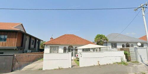 4 Bedroom Property