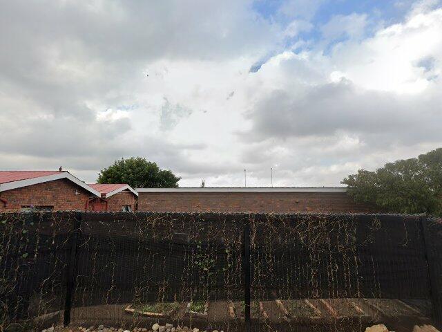 Erf 1045 Phiri Township, Also Known As 19 B Makheta Street, Phiri, Soweto, Gauteng