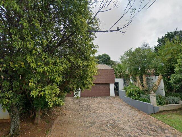 Erf 921 Hurlingham Extension 5 Township, 15 Zonnebloem Lane, Hurlingham Ext 5, Gauteng