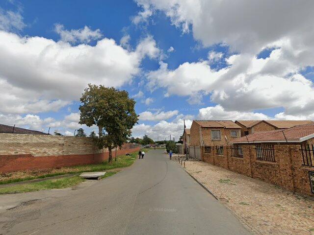 Portion 13 Of Erf 26 Westergloor Township, No. 13 Westergloor Gardens, Maritz Street, Westergloor, Randfontein, Gauteng