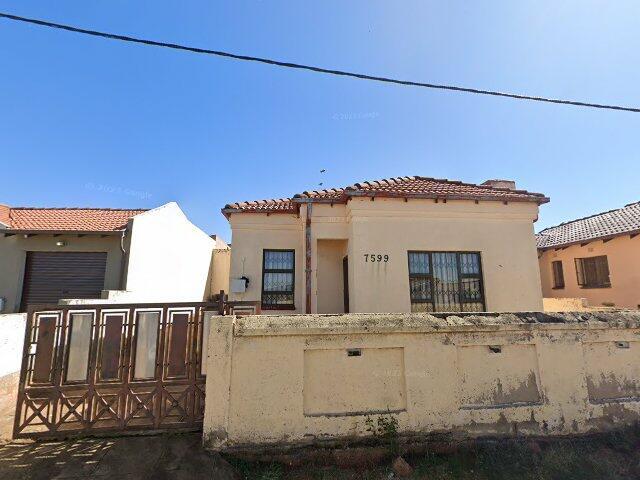 Erf 7599 Roodekop Extension 31 Township, 7599 Bophelong Street, Roodekop Extension 31, Germiston, Gauteng