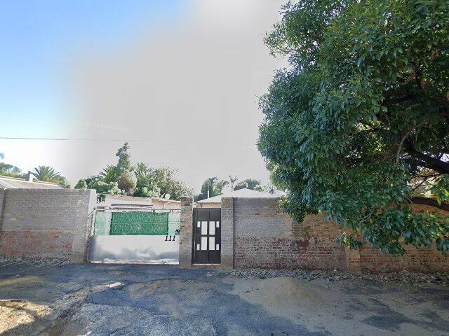 Erf 1027, Primrose Township, Registration Division I.R., Province Of Gauteng; 111 Beaconsfield Lane, Primrose, Germiston