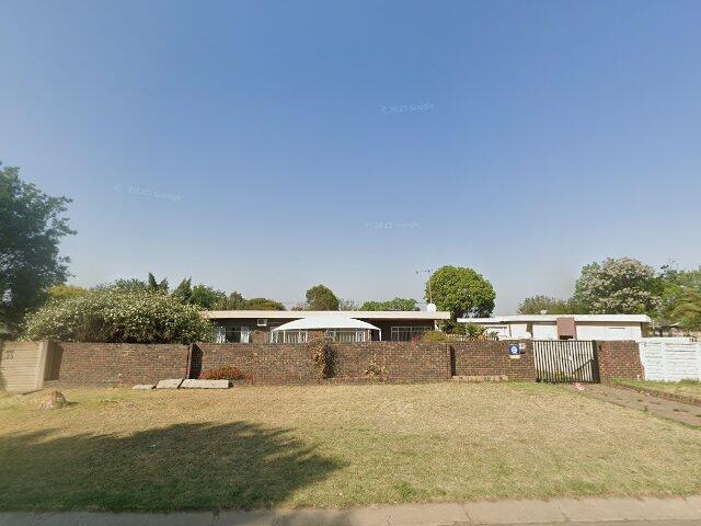Erf 2274, Three Rivers Extension 2 Township, Registration Division I.Q., Province Of Gauteng; Situated At 23 Plane Street, Three Rivers, Vereeniging