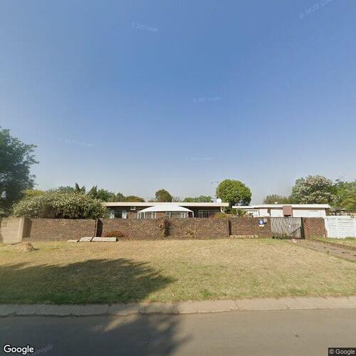 Erf 2274, Three Rivers Extension 2 Township, Registration Division I.Q., Province Of Gauteng; Situated At 23 Plane Street, Three Rivers, Vereeniging thumbnail