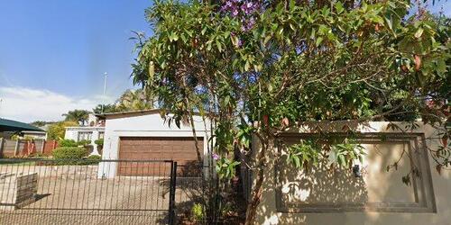 4 Bedroom Dwelling House