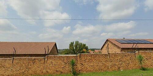 2 Bedroom Duplex
