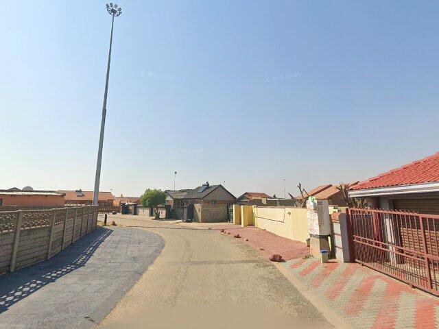 Erf 1008 Tembisa Extension 4 Township, Registration Division J.R., Province Of Gauteng; 1008 Democracy Street, Tembisa Ext 4, 1628