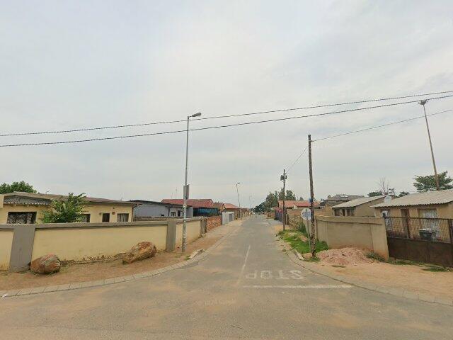 Erf 520 Mofolo South Township, 19 Madondo Street, Mofolo South 1801