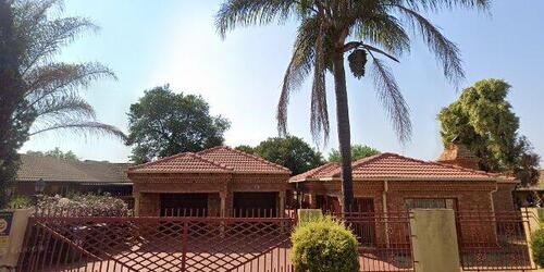 2 Bedroom Sectional Title Unit