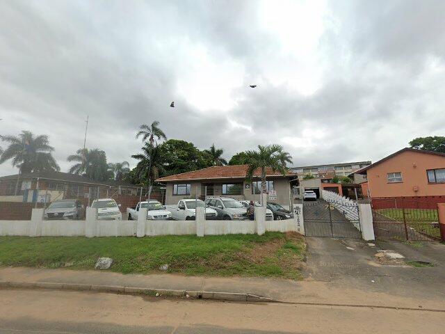 Section 6, Elim Court, 76 Roland Chapman Drive, Montclair, Durban, Kwa Zulu Natal, 4061