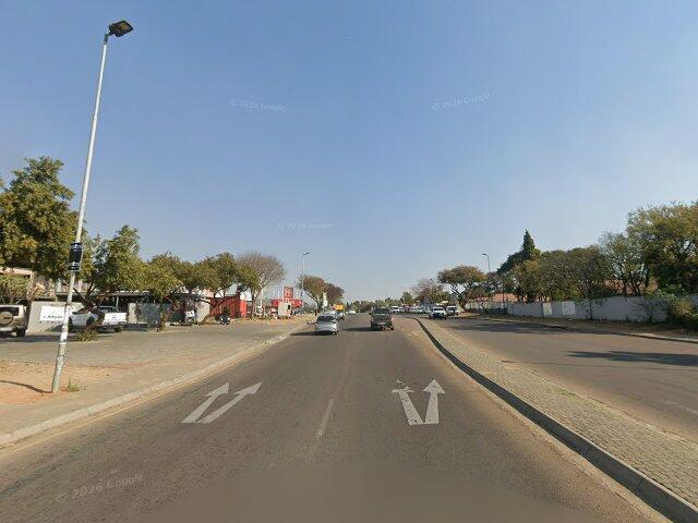 Unit 71 Lilyfield Apartment Block, 902 Lever Road, Noordwyk, Midrand