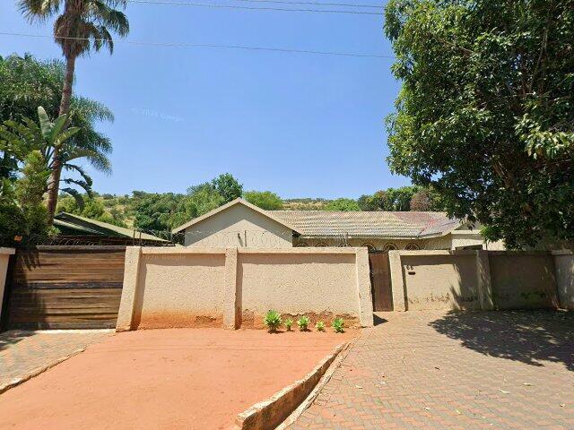 Portion 1 Of Erf 589 Pretoria Gardens Township, 669 Louise Street, Pretoria Gardens, Pretoria, Gauteng Province