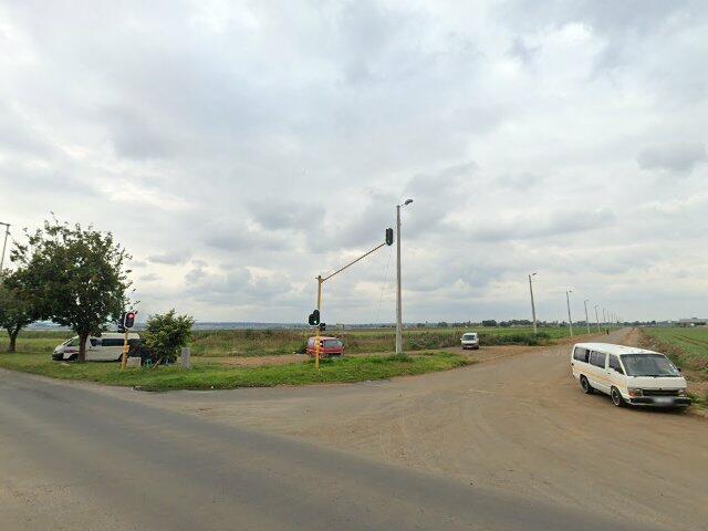 Portion 520 Of Erf 118 Klippoortje Agricultural Lots Township, Registration Division I.R., Gauteng; 520 Phase 5 B Buhle Park Street, Klippoortje A.L., Germiston