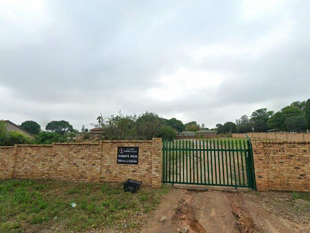 Section No. 81, Scheme Known As Rainy Hill, Situated At Erf 1002 Ferndale Township, City Of Johannesburg Metropolitan Municipality