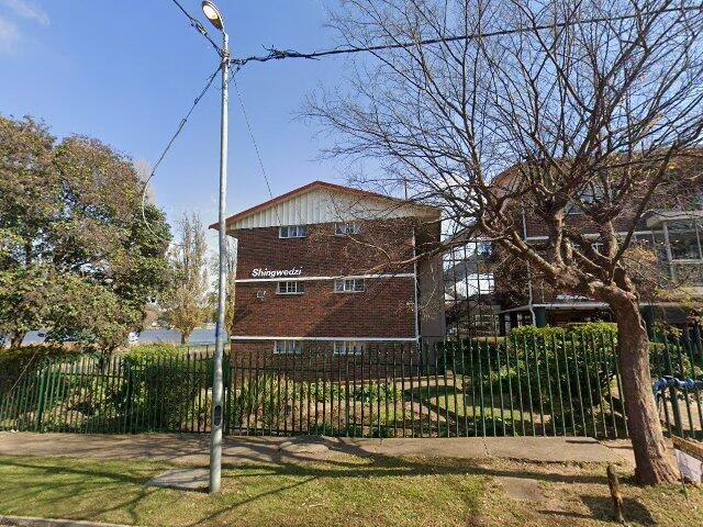 Section 68, Door 50, Shingwedzi Flats, Cnr. 3 Rd & Swan Avenue, Florida Lake, Roodepoort