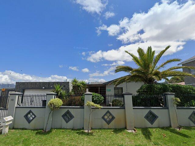 Erf 1480 Zeekoevlei, In The City Of Cape Town, Cape Division, Province Of The Western Cape; 10 Bosun Close, Zeekoevlei, 7941