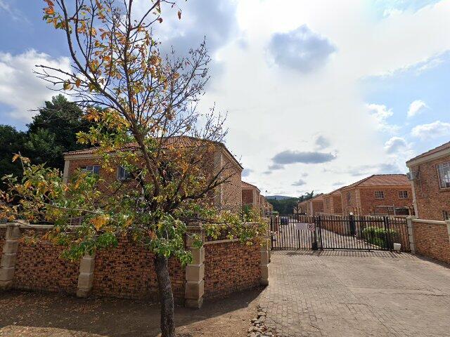 Section No. 15, Scheme Known As Villa Janke, Claremont (Pta) Township, Local Authority: City Of Tshwane Metropolitan Municipality, Unit No 15 Villa Janke, 928 Commercial Street, Claremont, Pretoria