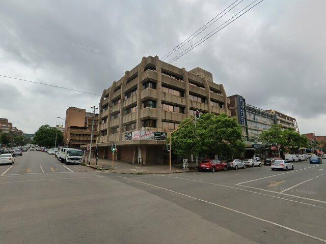 Section No. 16 And Section No. 71, Sectional Plan No. Ss1/1982, Scheme Known As Vandag, In Respect Of The Land And Building Or Buildings Situated At Erf 1189 Sunnyside (Pta) Township, City Of Tshwane Metropolitan Municipality; Also Known As 16 (Door No. 208) Vandag, 146 Steve Biko Street, Sunnyside, Pretoria