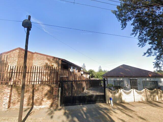 Section No. 4, Maria Lodge, Unit 4 Maria Lodge, 41 Sworder Street, West Turfontein, Johannesburg South