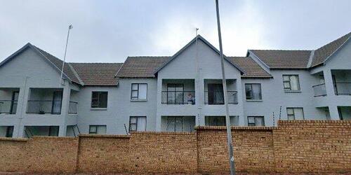 Unit 89, Soetdoringpark, 20 Geelhout Avenue, Doringkruin, Klerksdorp