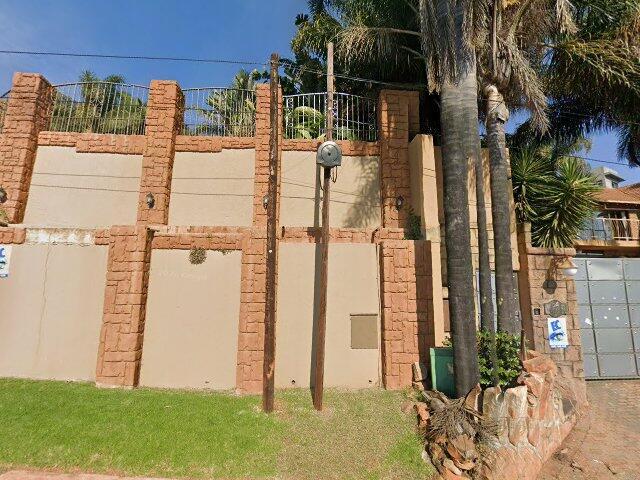 Portion 3 Of Erf 14, Noorderkrans Extension 2 Township, Registration Division I.Q., Province Of Gauteng, 84 A Fairview Drive, Constantia Kloof, Roodepoort